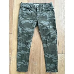 Women’s LEVI’s 711 Skinny Camo Jeans